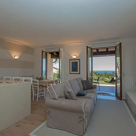 Borgo Stropea Villa Soiano Del Lago